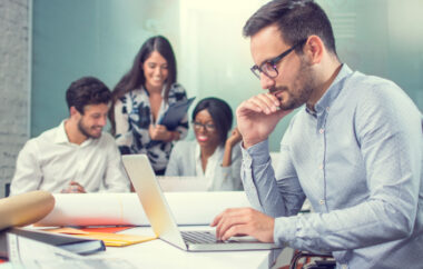 Tips for Recruiting Procurement Rockstars