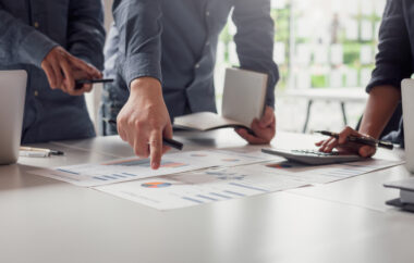 7 Tips For Managing Project Budgets Successfully