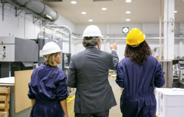 Reshoring vs. Nearshoring Key Differences and Business Benefits